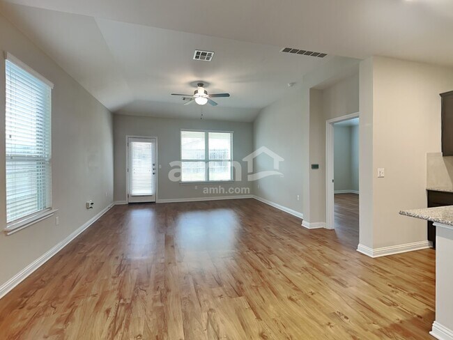 Building Photo - 8108 Cottage Rose Drive