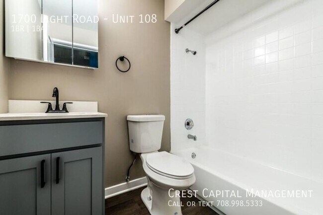 Foto del edificio - 1600 Light Road