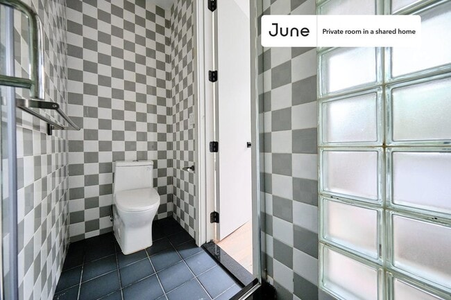 Photo - Room in Shared 3 bed/3 bath home