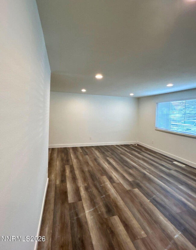 Foto del edificio - 1530 Severn Dr