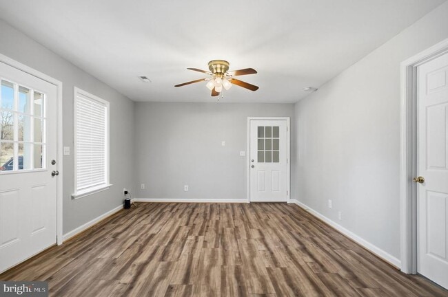 Foto del edificio - 2691 Goldmiller Rd