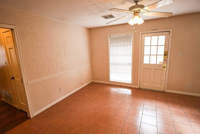 Foto del edificio - 5235 Beechnut St
