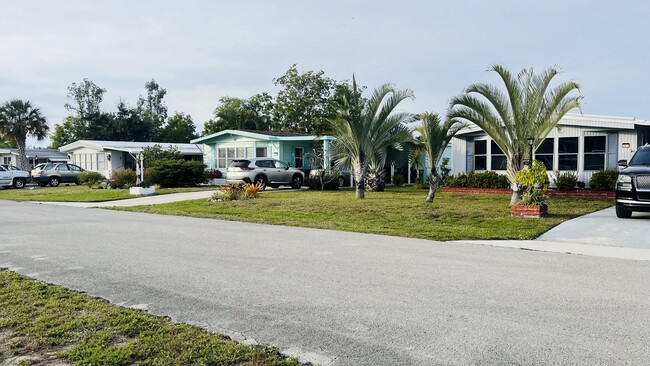 Building Photo - 270 Indian Key Ln
