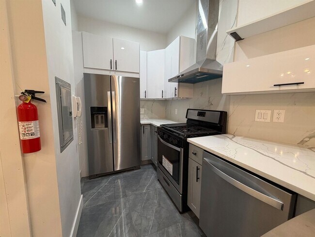 Foto del edificio - 202 48th St