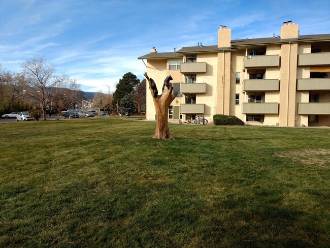 Building Photo - 3030 Oneal Pkwy