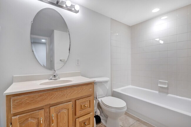 Foto del edificio - 5900 2nd Pl NW