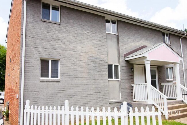 Foto del edificio - 1913 Lakeview Ave