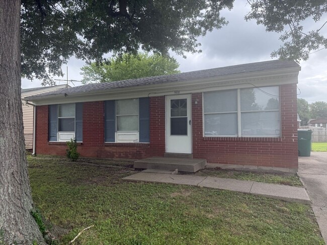 BULLITT COUNTY, HILLVIEW - BULLITT COUNTY, HILLVIEW House