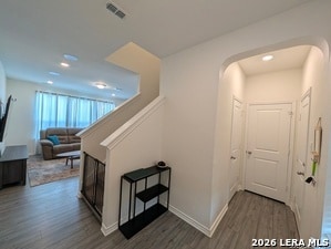 Building Photo - 8555 Barefoot Ln