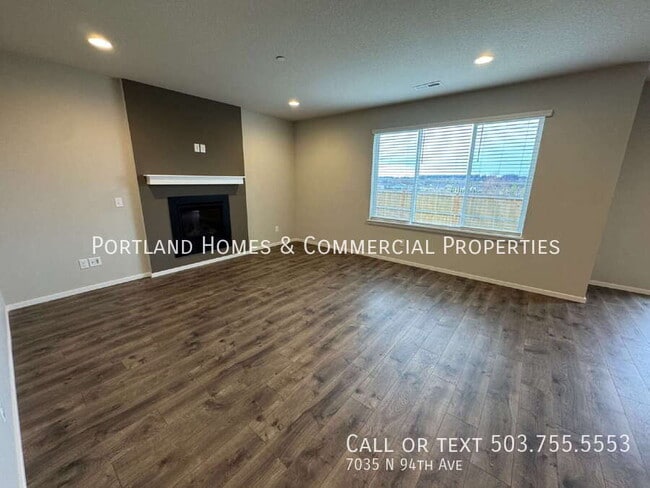 Foto del edificio - 7035 N 94th Ave