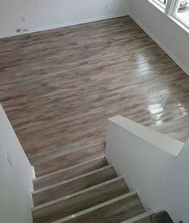 Foto del edificio - 2649 N Wayne Ave