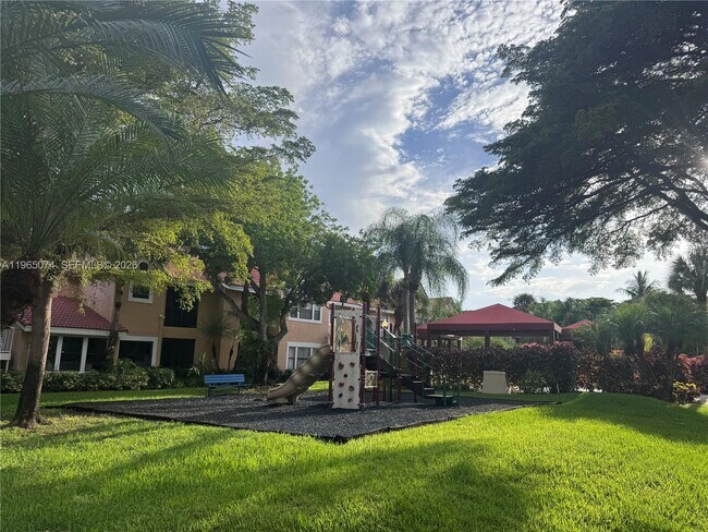 Foto del edificio - 15560 SW 104th Terrace