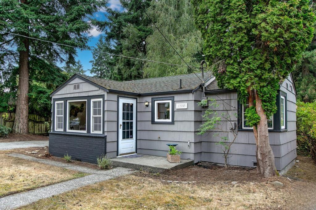Foto principal - 13753 Ashworth Ave N