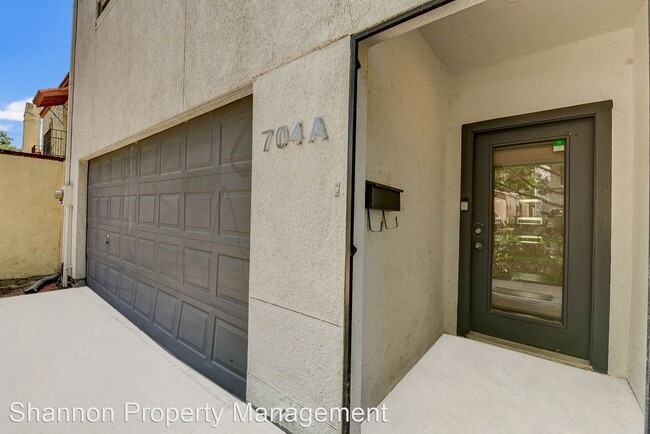 Building Photo - 2 br, 2.5 bath House - 704 Wendel Street U...