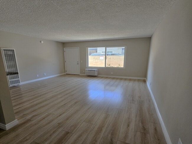 Building Photo - 8936 Cedros Ave