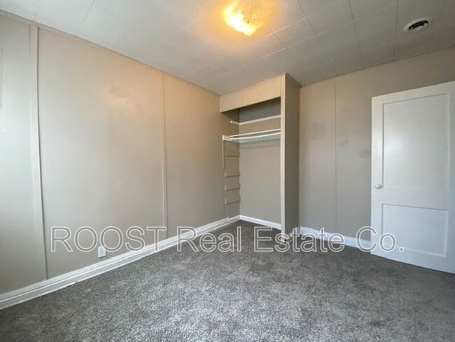 Building Photo - 1612 Mansfield Ave