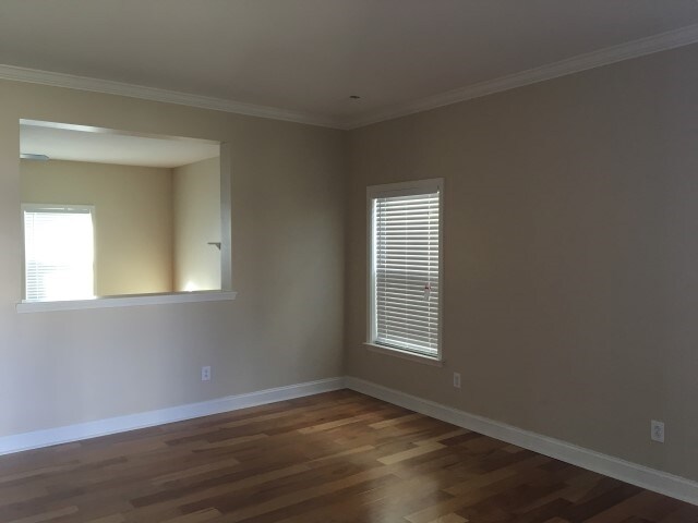 Foto del edificio - 9030 Seamill Road