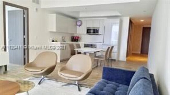 Foto del edificio - 1010 Brickell Ave