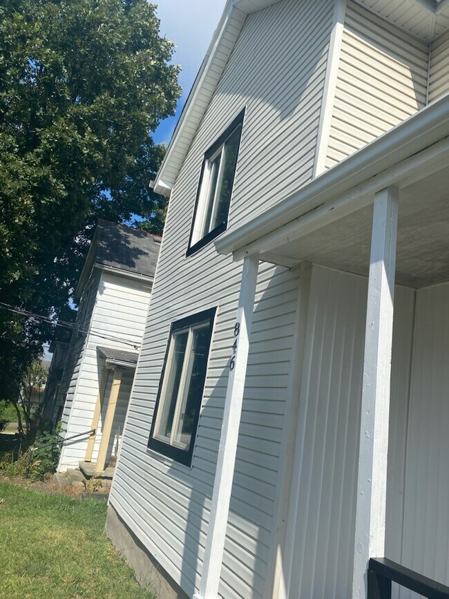 Building Photo - 846 Bonham Ave
