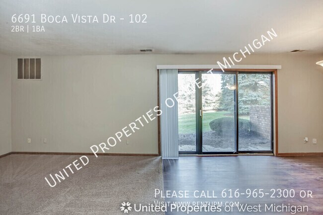 Building Photo - 6691 Boca Vista Dr NE