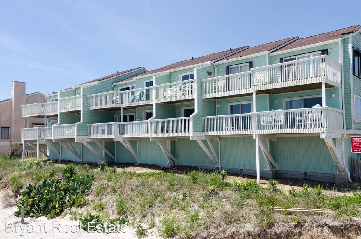 Primary Photo - 1100 Fort Fisher Blvd S