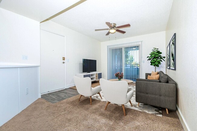 Interior Photo - Vantage Point