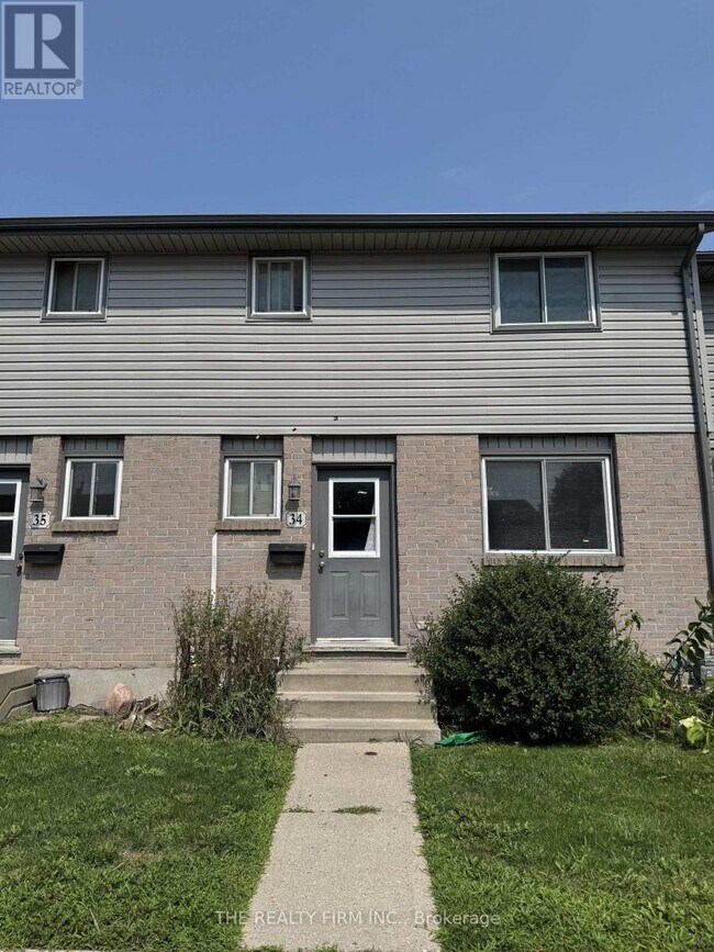 Photo du bâtiment - 34 - 490 THIRD STREET