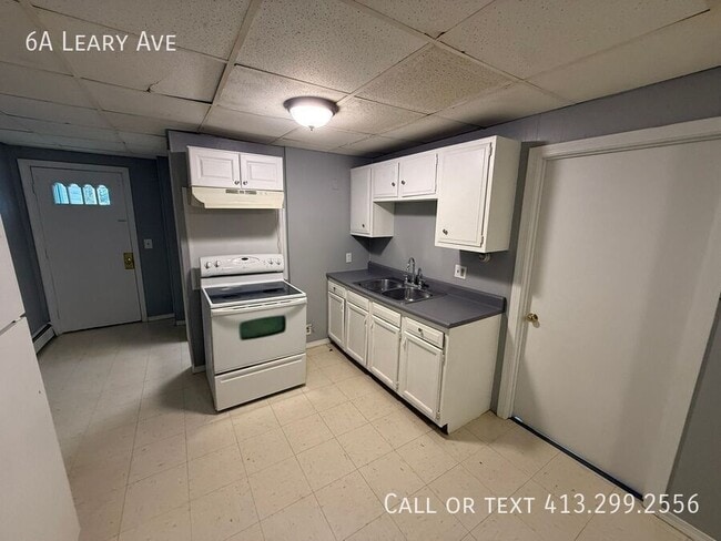 Building Photo - 6a Leary Ave