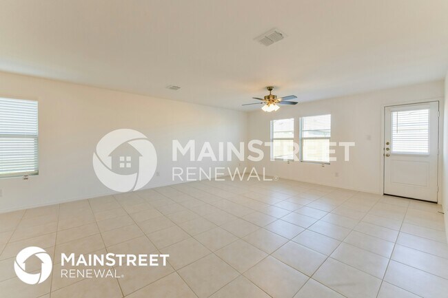 Foto del edificio - 332 Dry Cyn Wy