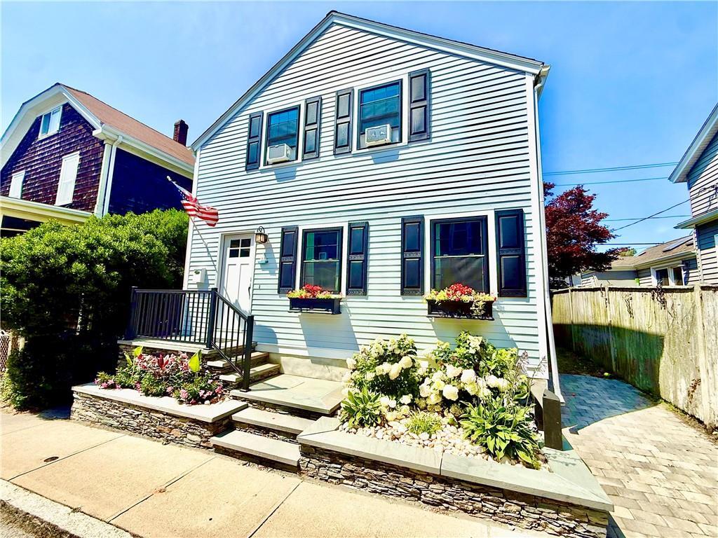 Primary Photo - 22 Dixon St