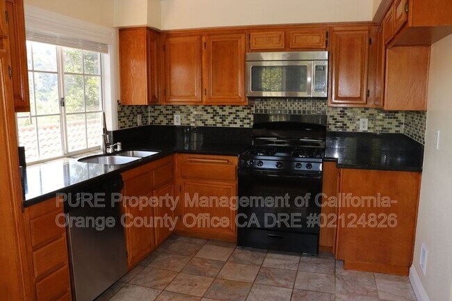 Foto del edificio - 19801 Meadow Ridge Dr