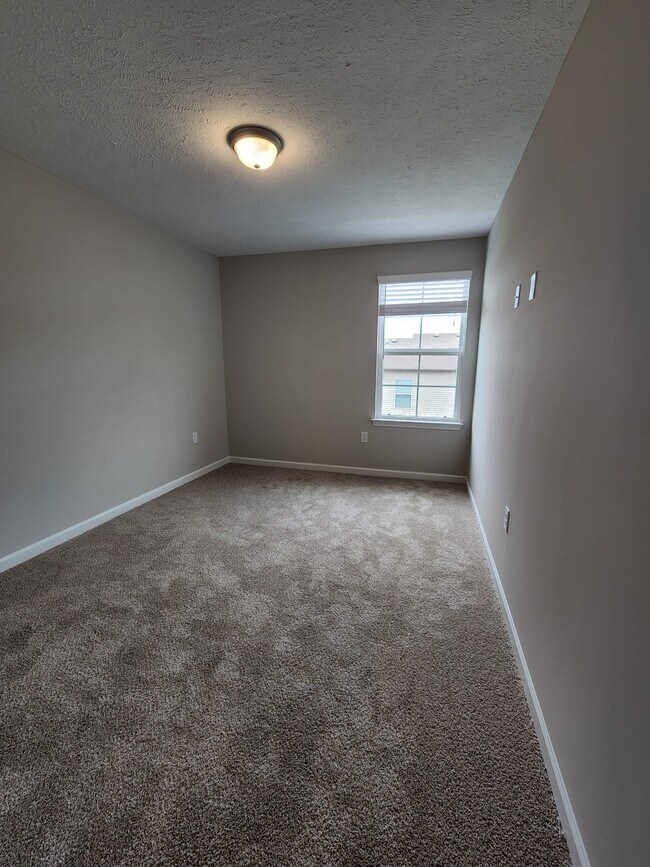 Foto del edificio - 4222 Spyglass Dr