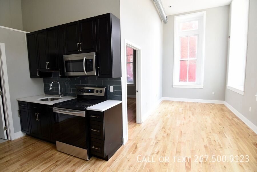 Foto del edificio - 1523 W Girard Ave