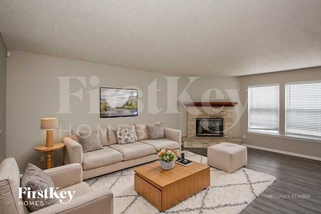Foto del edificio - 14234 Refreshing Garden Ln