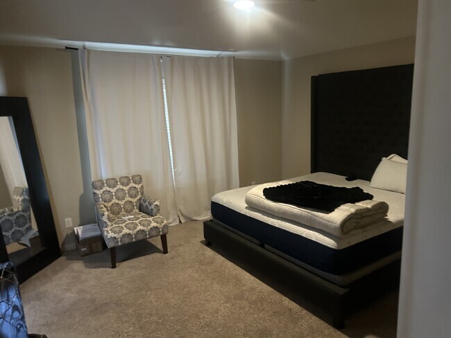 Foto del edificio - 9017 Autumnbrooke Way