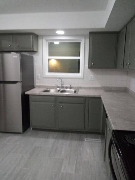 Building Photo - 865 Beech Ct