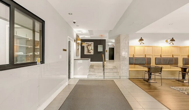 Foto del edificio - 2030 F St NW
