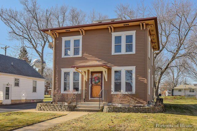 Building Photo - 207 N Hiawatha St
