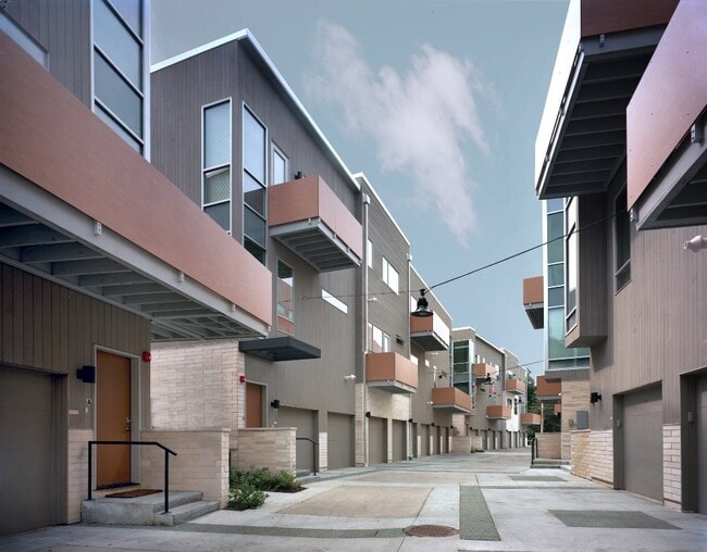 Hazel 8 Apartments in Cleveland, OH