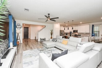 Building Photo - 17250 Texas Willow Dr