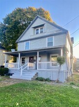 Building Photo - 581 Schiller Ave