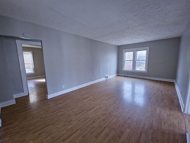 Foto del edificio - 4321 Storer Ave