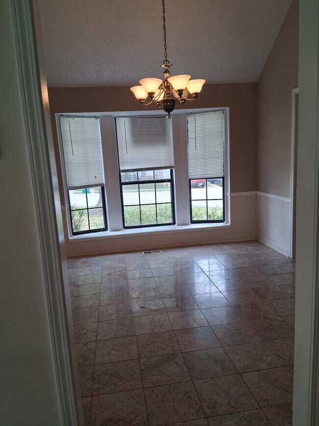 Foto del edificio - 11434 Reeder St