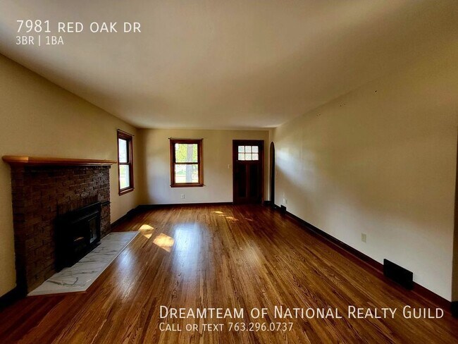 Building Photo - Mounds view schools 3 bedroom under 2000/m...