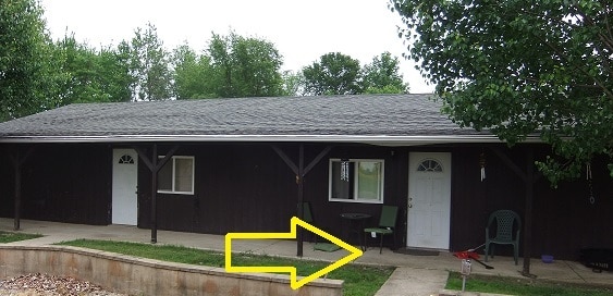 Primary Photo - 200 W Oregon Church Rd