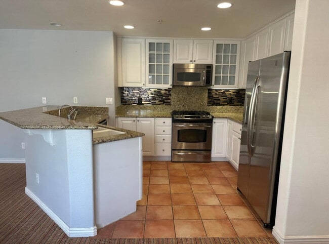 Building Photo - 45245 Seeley Dr