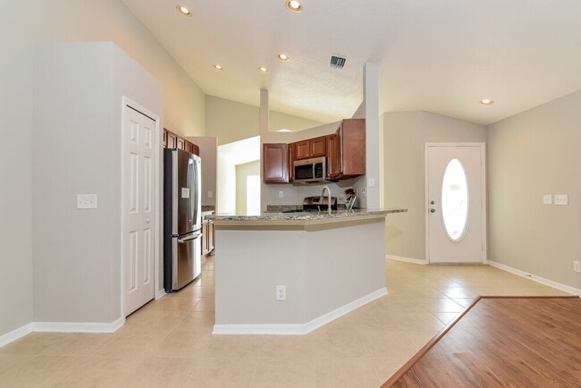 Foto del edificio - 622 Wave Crest Cir