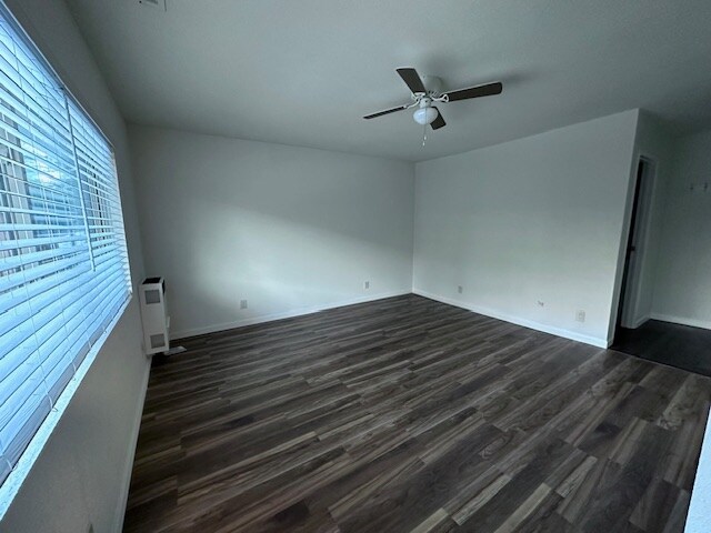Foto del edificio - 2321 Birchwood Way