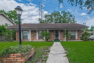 Building Photo - 9126 Willow Meadow Dr