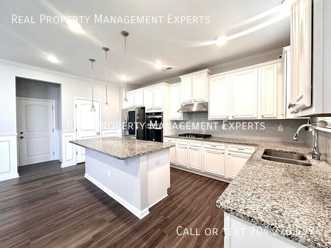 Foto del edificio - 385 Winding Oaks Ln SE